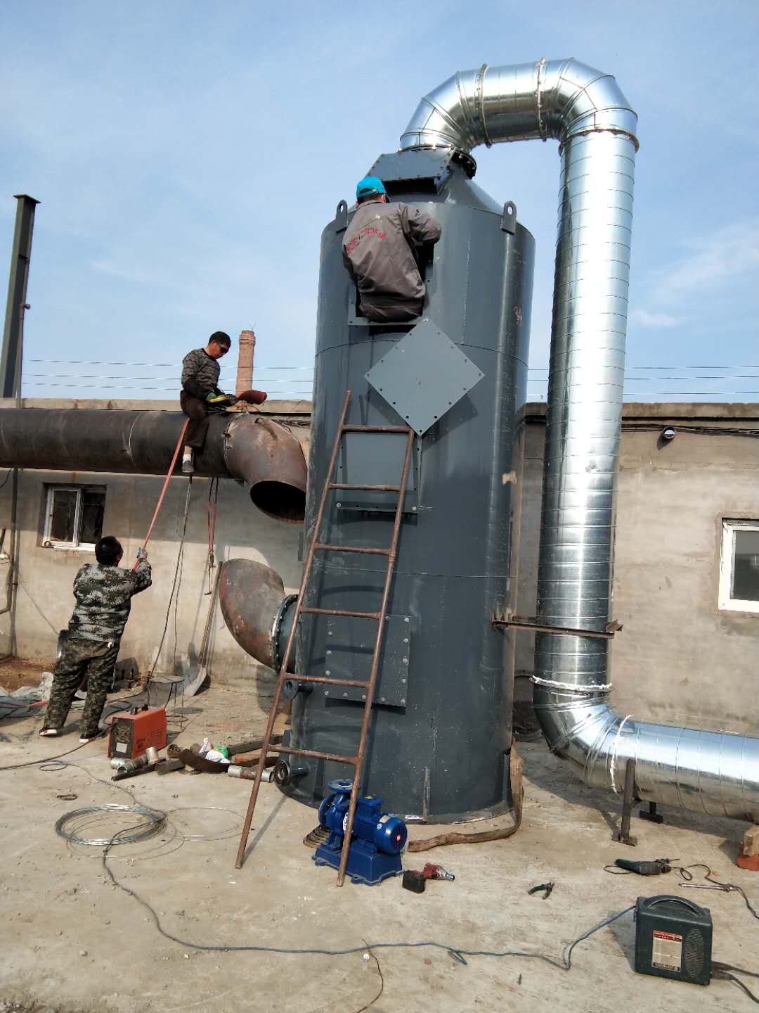 五金廠廢氣噴淋有用嗎？堿式噴淋塔怎么樣