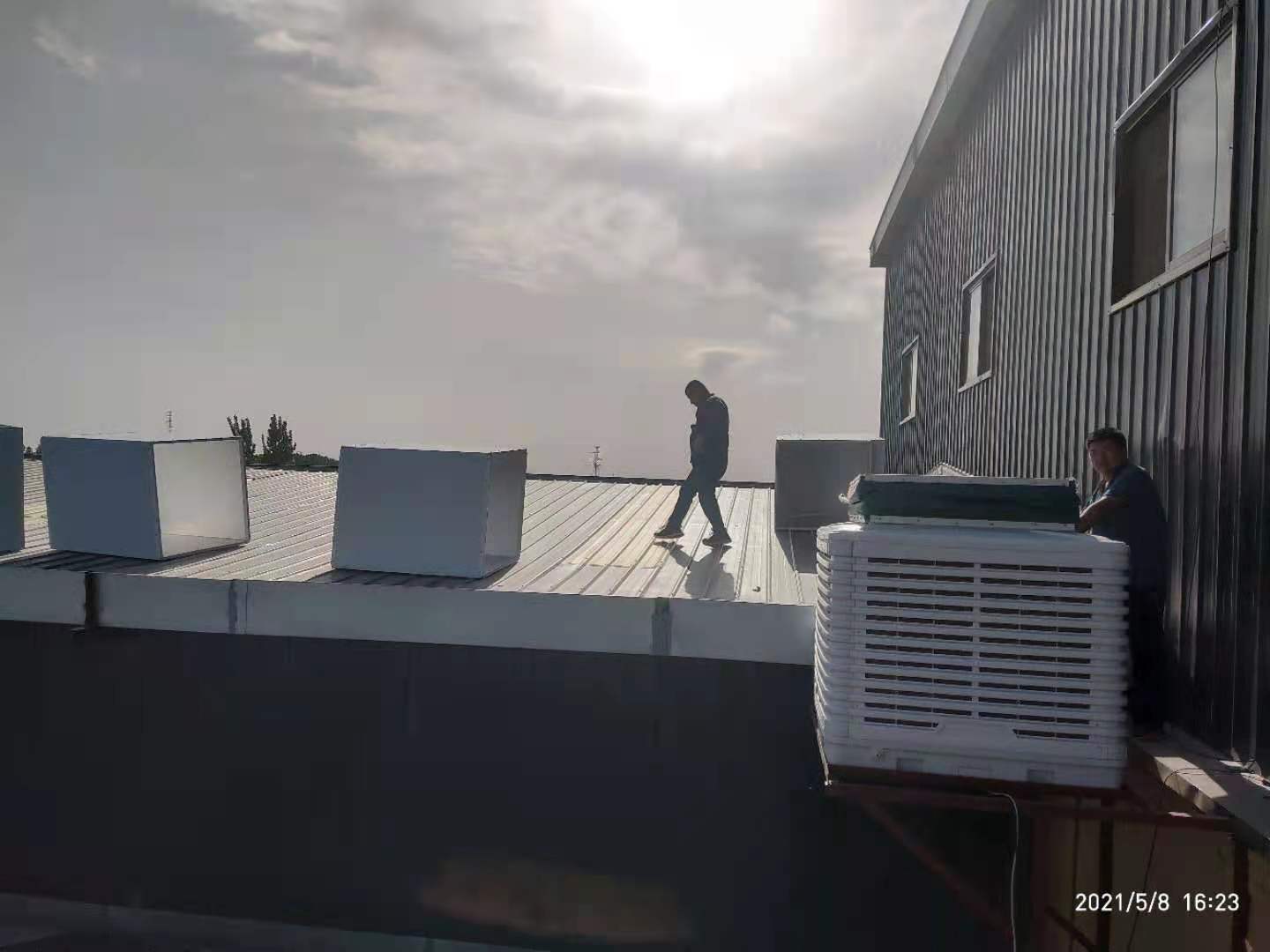 濰坊模具成型車(chē)間廠房怎么換氣通風(fēng)的？