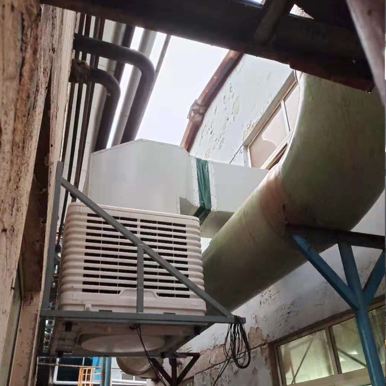 線路板廠降溫空調(diào)設(shè)備效果如何？空調(diào)設(shè)備降溫效果可達(dá)4℃-10℃，相關(guān)案例可咨詢車間降溫設(shè)備安裝 車間降溫設(shè)備廠家-河北恒寧環(huán)境。